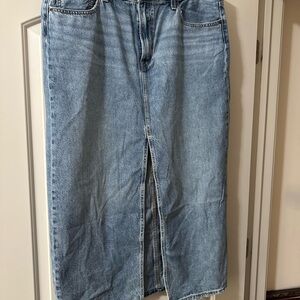 Levi’s Denim Skirt